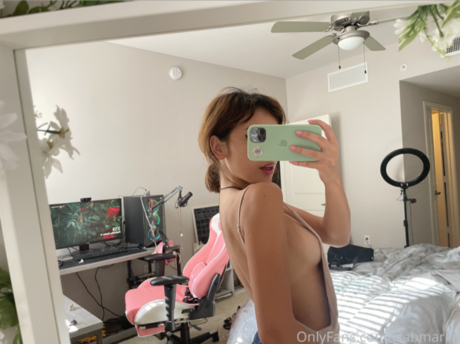 Isa Marin ポルノスター アート 写真