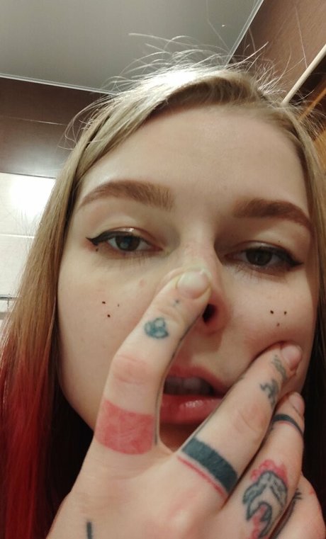 Lana Delmar 完璧な女優 写真