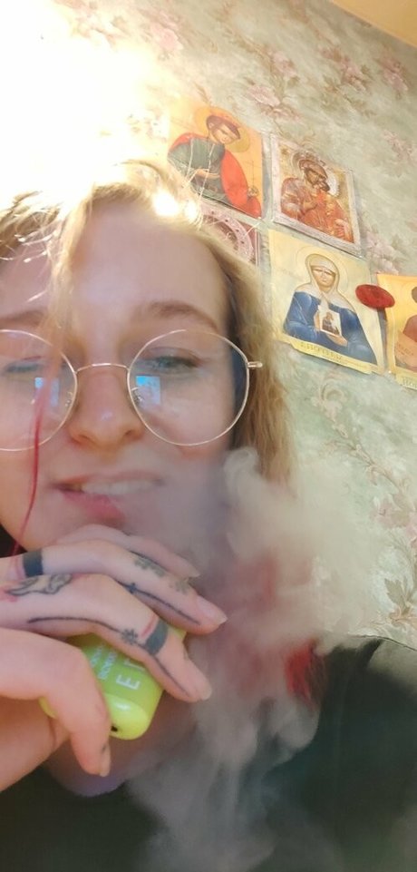 Lana Delmar セクシーなスター 写真