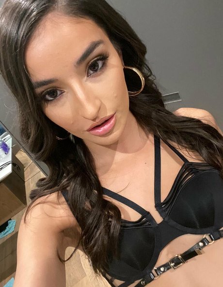 ベラルーシのファンのみ ヌード 写真