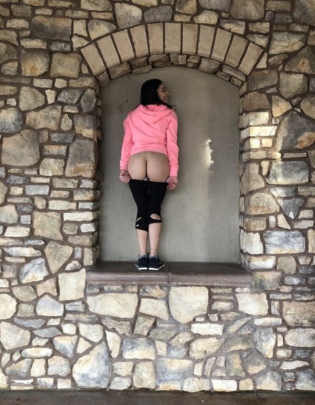 トゥインクスオンリーファンズ アートヌード 写真