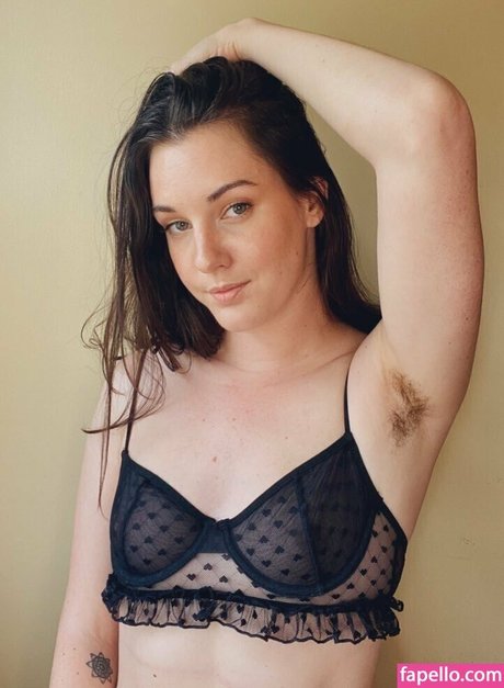 RubysUndies ヌードモデル 写真