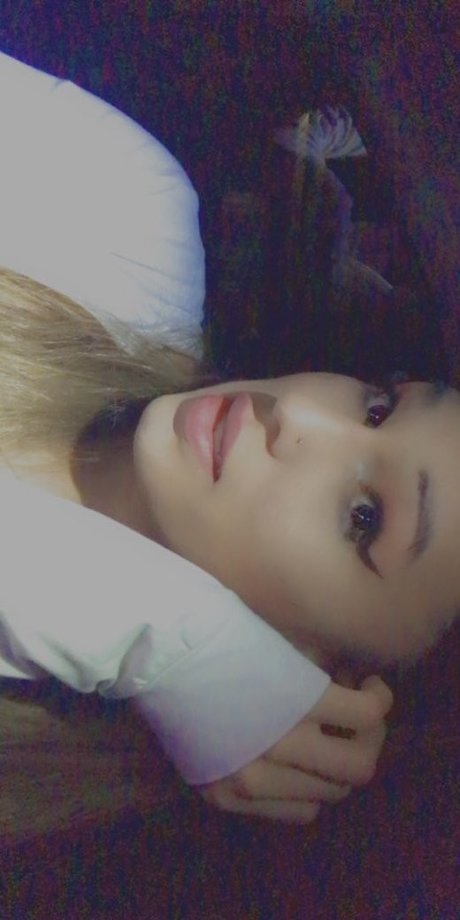 Tiffany Botello 無料モデル 写真