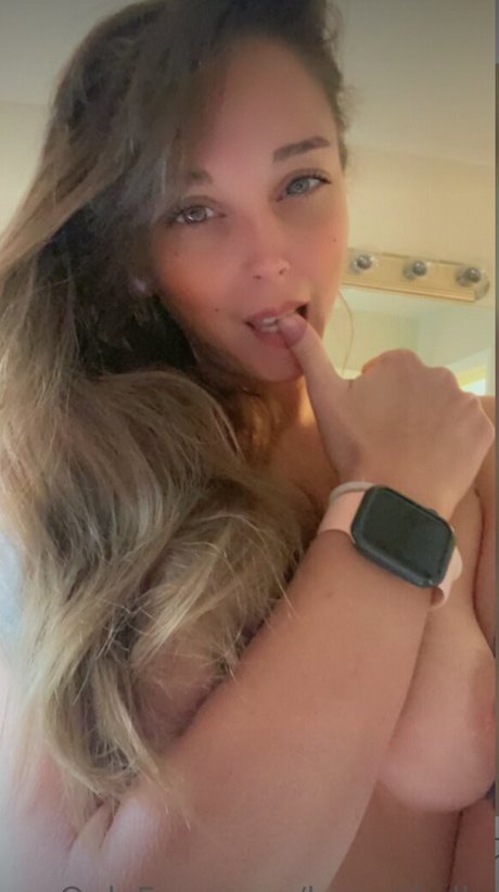 MrsViolence セクシーなスター 画像