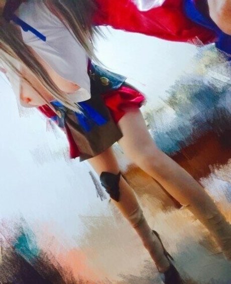 フェイシャルオンリーファンズ 美しいヌード 画像