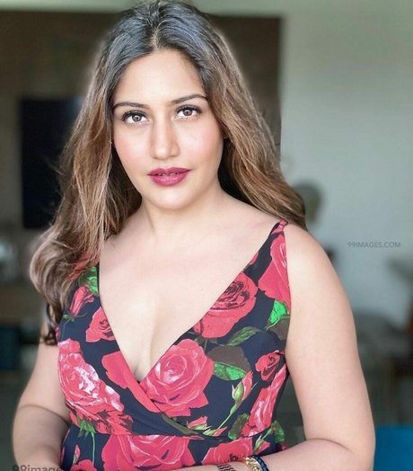 ボールズオンリーファンズ 美しいヌード 写真