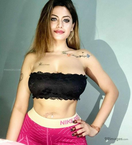 オンリーファンズでのセクスティング セクシーxxx アーカイブ