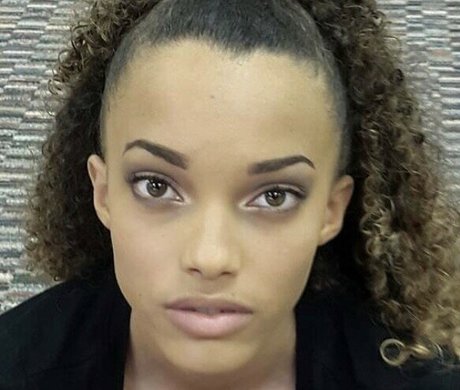 ロシアのお母さんOnlyFans トップ 写真