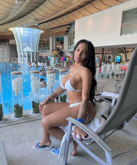 Krissttal Ruizz 素敵なポルノスター 写真