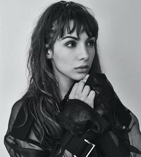 Hannah Marks HDモデル 画像