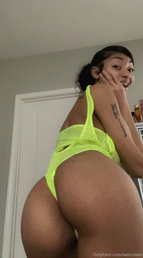 曲線美のランジェリーOnlyFans 無料ポルノ アーカイブ