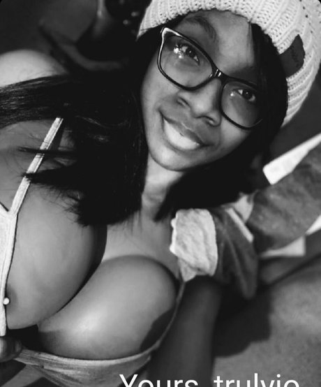 Yours trulyjo HDスター 写真