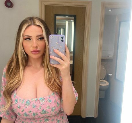 moonbeamlouth ホットなポルノスター 画像