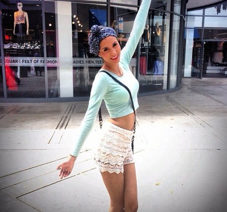 ブルネットのPOV OnlyFans ホットセクシー 写真