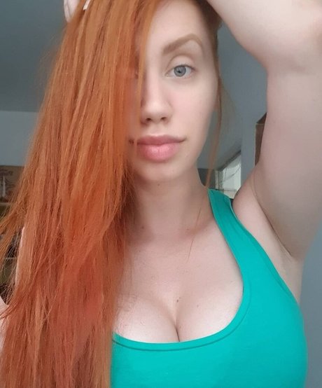 Ruivas BR Gostosas 美しいポルノスター 写真