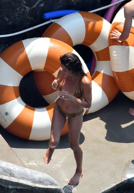 Brooke Burke ポルノスター ホット 写真