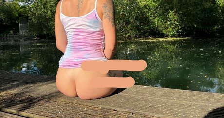 virginiefit94 裸モデル 写真