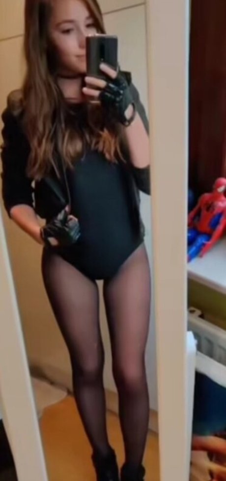 Veerle Vermeer エロティック女優 画像