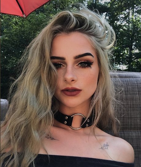 ぽっちゃり 主観視点 OnlyFans HD 写真