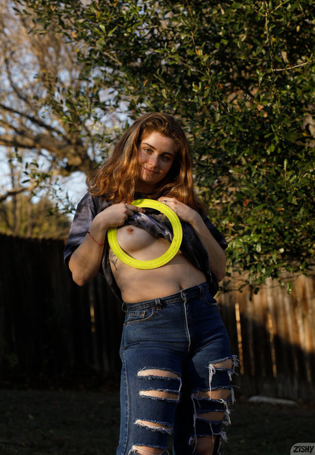 Greta Yarbrough HDポルノスター ギャラリー