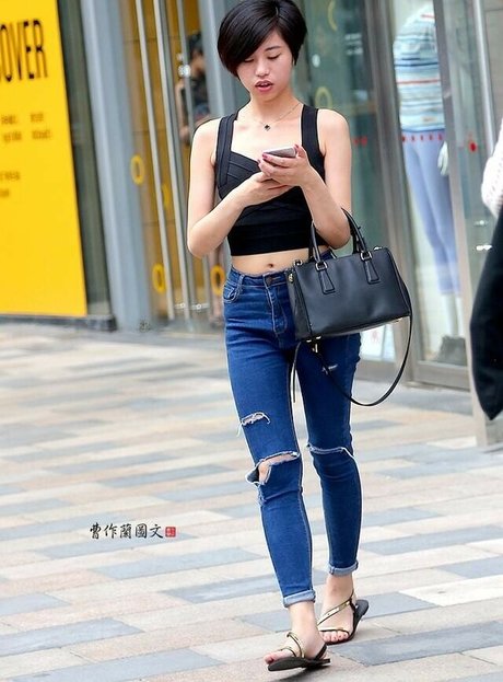 Lina Xini 素敵なモデル 画像