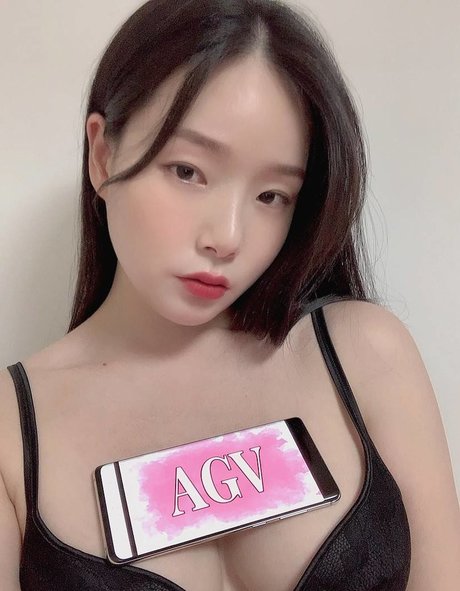 19歳のOnlyFans ヌード アーカイブ