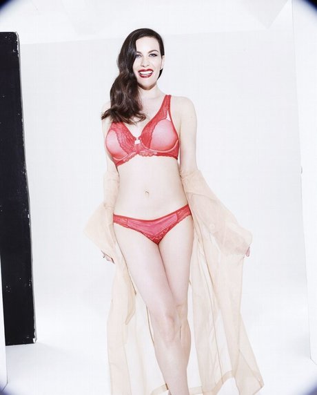 Liv Tyler ポルノモデル アーカイブ