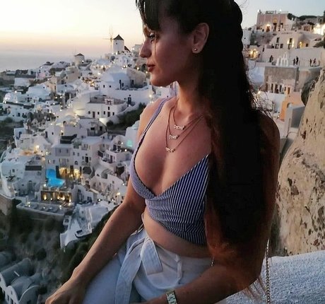 Angela Doxa モデル アーカイブ