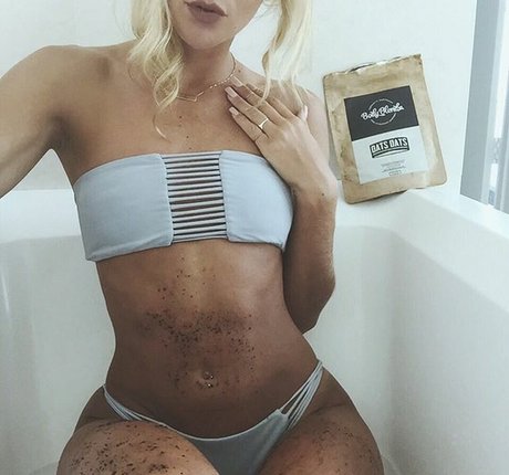 小さなオンリーファンズ えろ ギャラリー