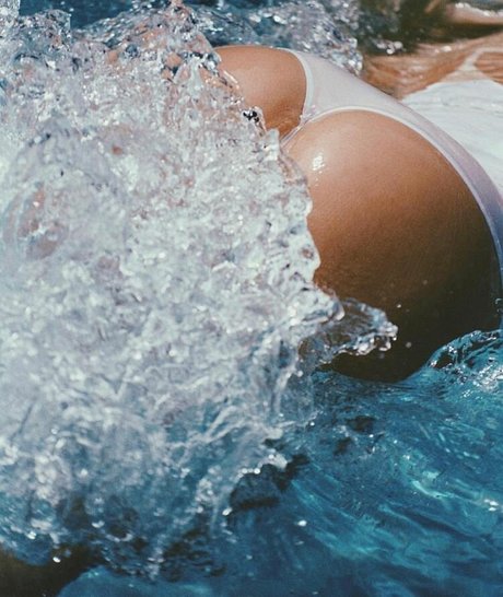 トゥインクスオンリーファンズ セクシーxxx 画像