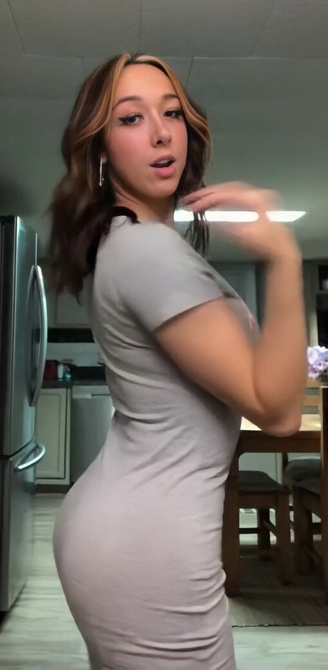 Presley Hine トップモデル 画像