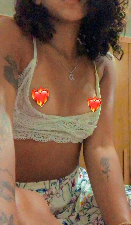 ゴス3P OnlyFans 無料 ギャラリー