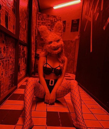 Kanyav Sai 完璧なスター 写真