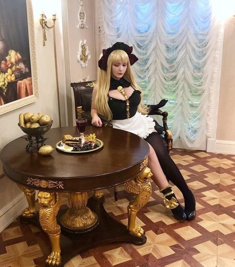 18歳のオンリーファンズ エロチック アーカイブ