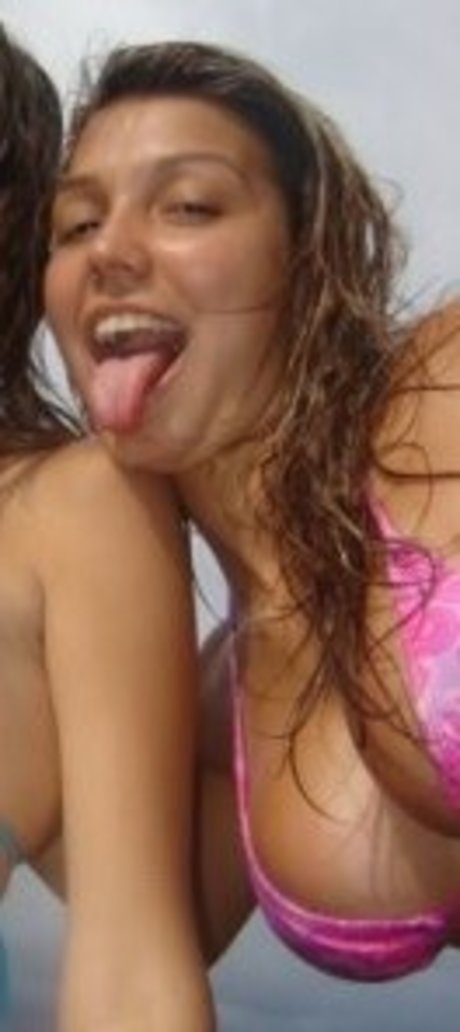 Monica Campagnuolo エロティックなモデル ギャラリー