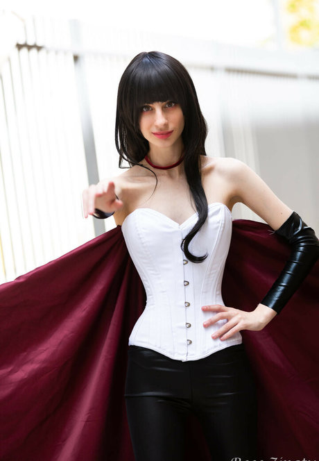 GoldBerry ポルノスター アート 画像