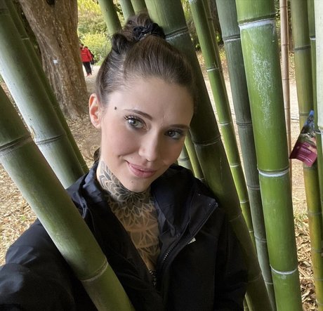 eleperuffo_ 完璧なポルノスター 写真