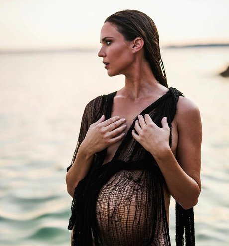 Odette Annable 限定スター 画像