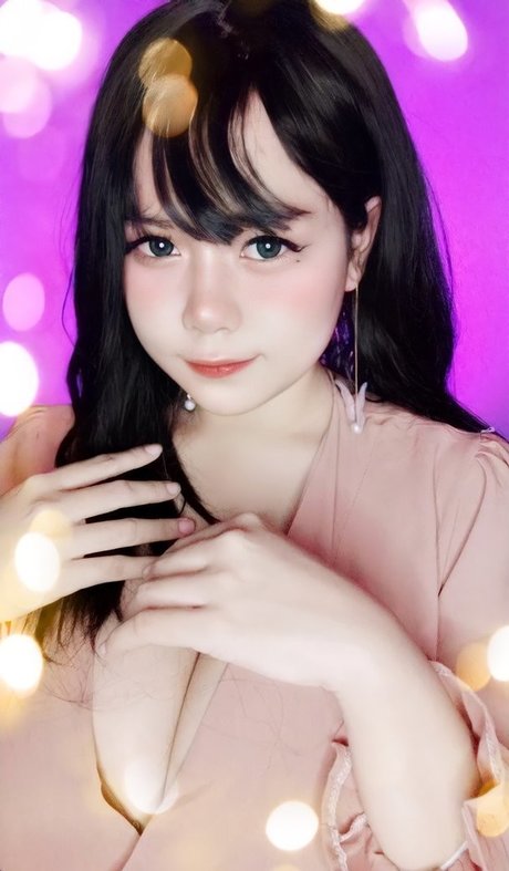 Yaciju 女優 ギャラリー