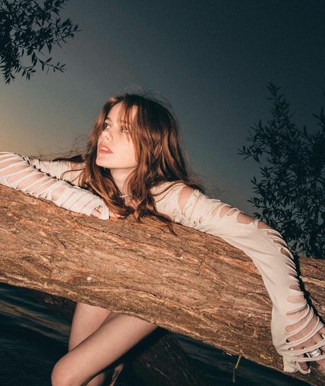 Tovpinets3 ホット女優 写真