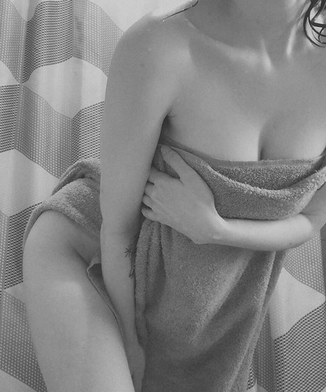 weedcommie 独占スター 画像