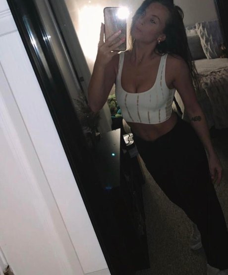 Madisyn Hunt かわいいスター アーカイブ