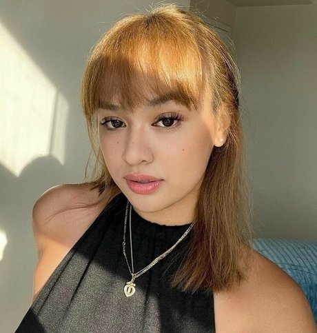 Gaile Cgeq_ XXXモデル 画像