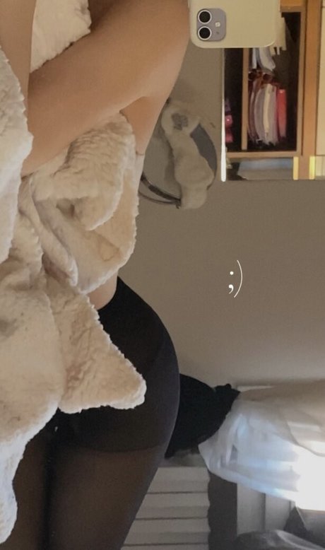 la lumi_ ヌード女優 ギャラリー