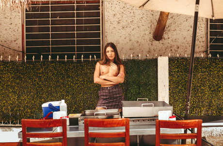 Toy Kat ヌード女優 写真