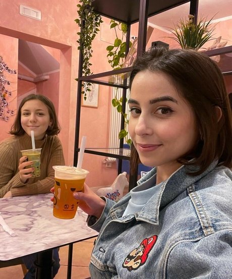 小柄なティーンオンリーファン 無料ヌード 画像