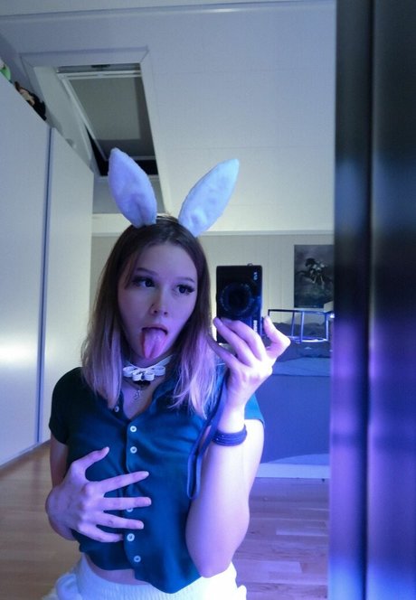 Sniff You エロティックモデル 写真