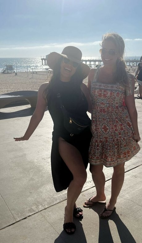 Alex Curry かわいいモデル 画像