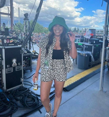 Alex Curry ポルノスター ヌード 写真