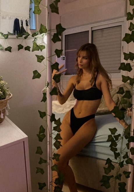 巨乳のオンリーファンズ ホットxxx 画像